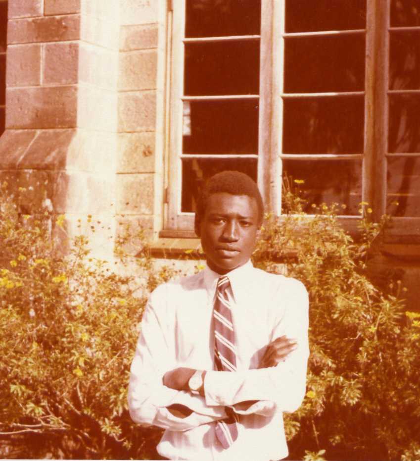 Peter Agwa outside Grigg/Hawke Dining Hall - 1974