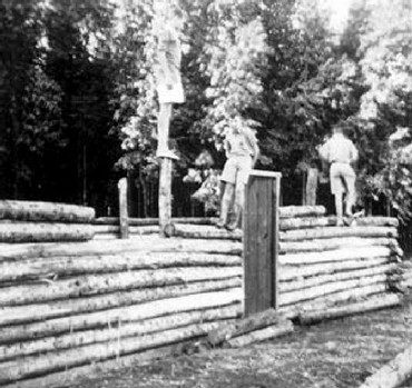 Image of Building Scout Hut - 1936