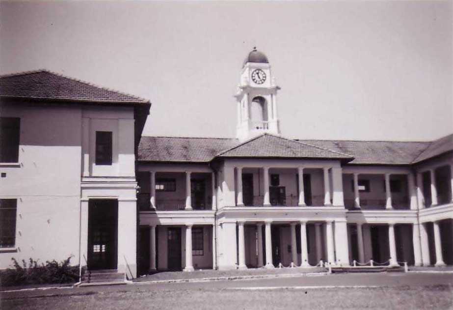 Prince of Wales School - Front of School 1960
