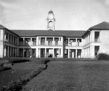 Prince of Wales School - Front of School & Main Quad - 1936