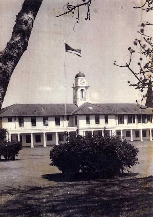 Image of Quad + Flagpole - 1964/5