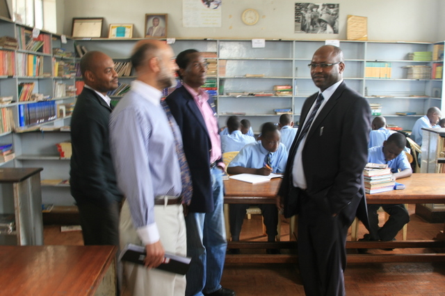 Mini Reunion -  Le Feuvre, Ilako, Malik & Watatua visit the School - Nairobi 16th Sept 2011