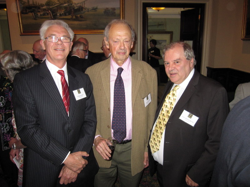 Sprosson, Howie & Hewitt(Hecht)
