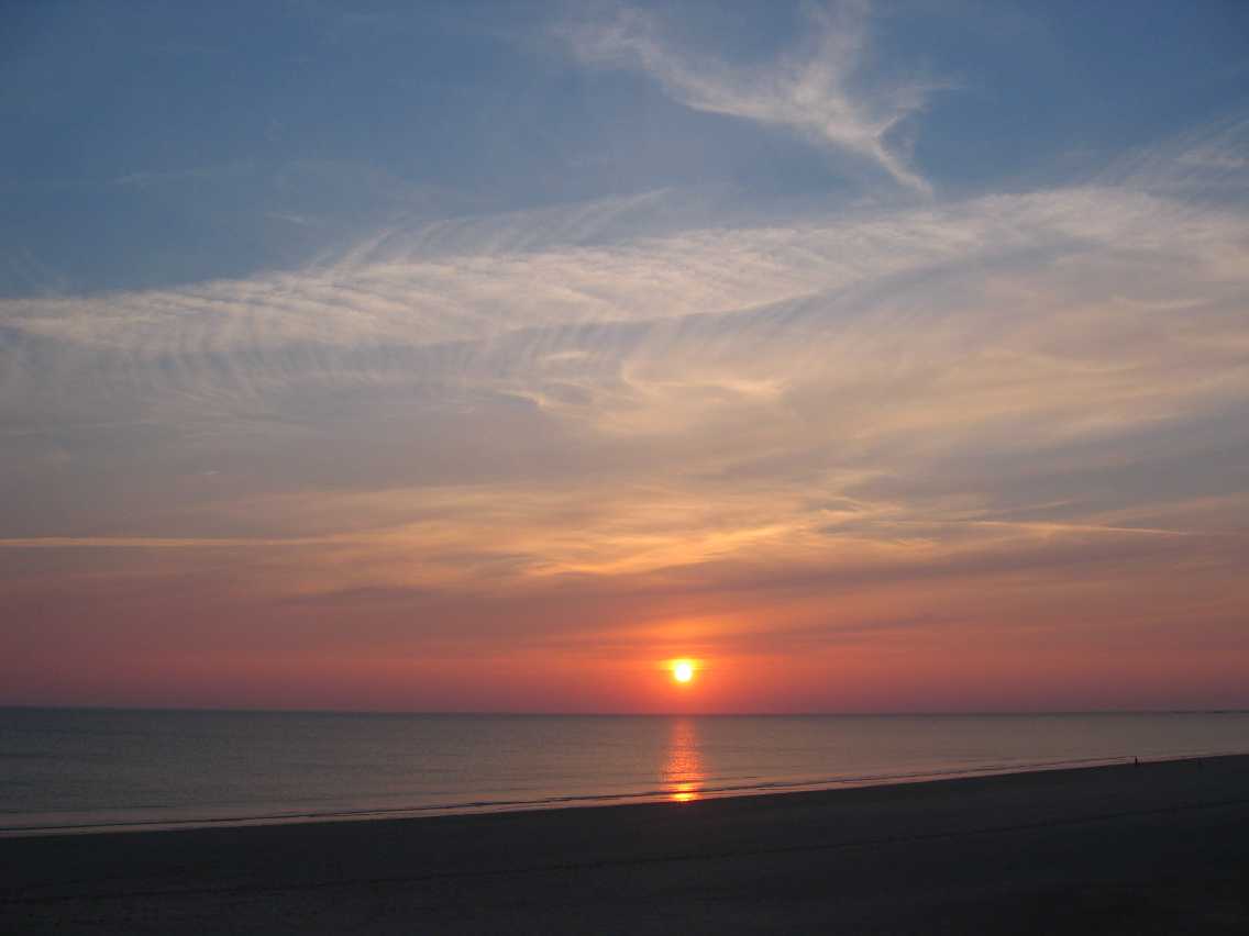 Image of Sunset on St. Ouen's Bay, Jersey - 25th May 2004