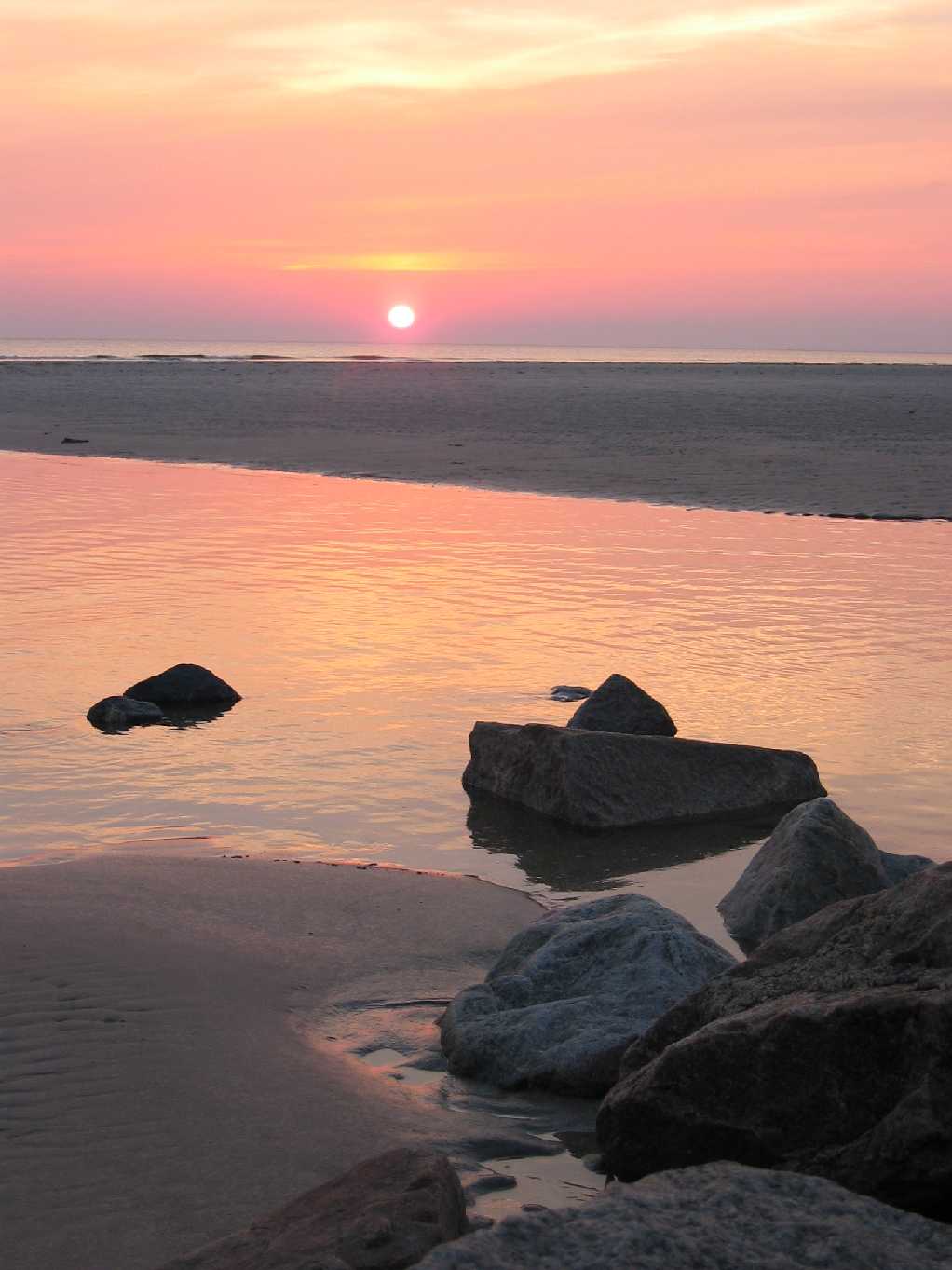 Image of Sunset on St. Ouen's Bay, Jersey - 25th May 2004