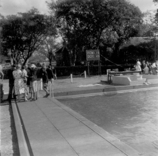 Image of Swimming - PoW thrashes DoY in 1960/1